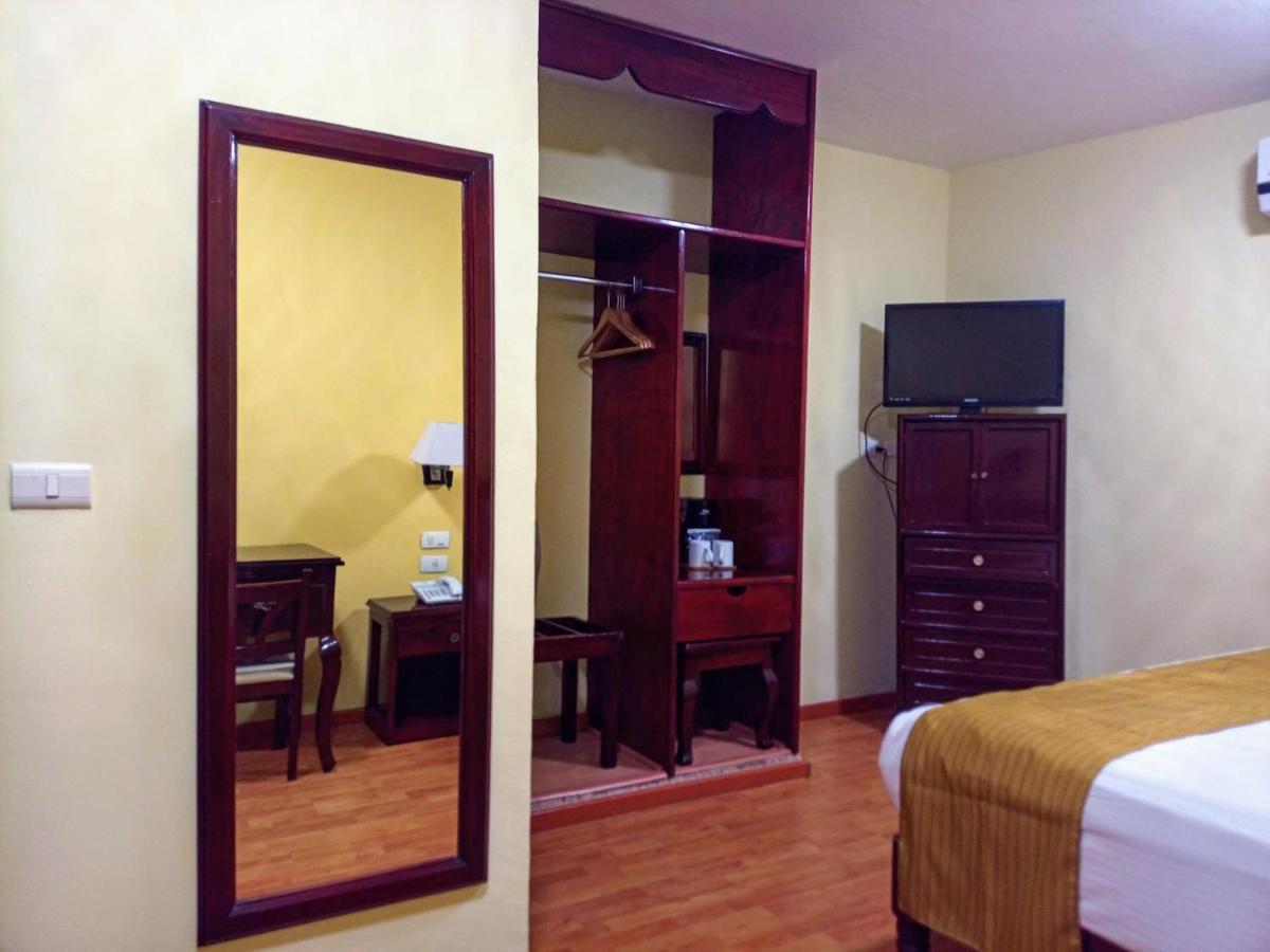 Hotel Madan Cardenas Экстерьер фото