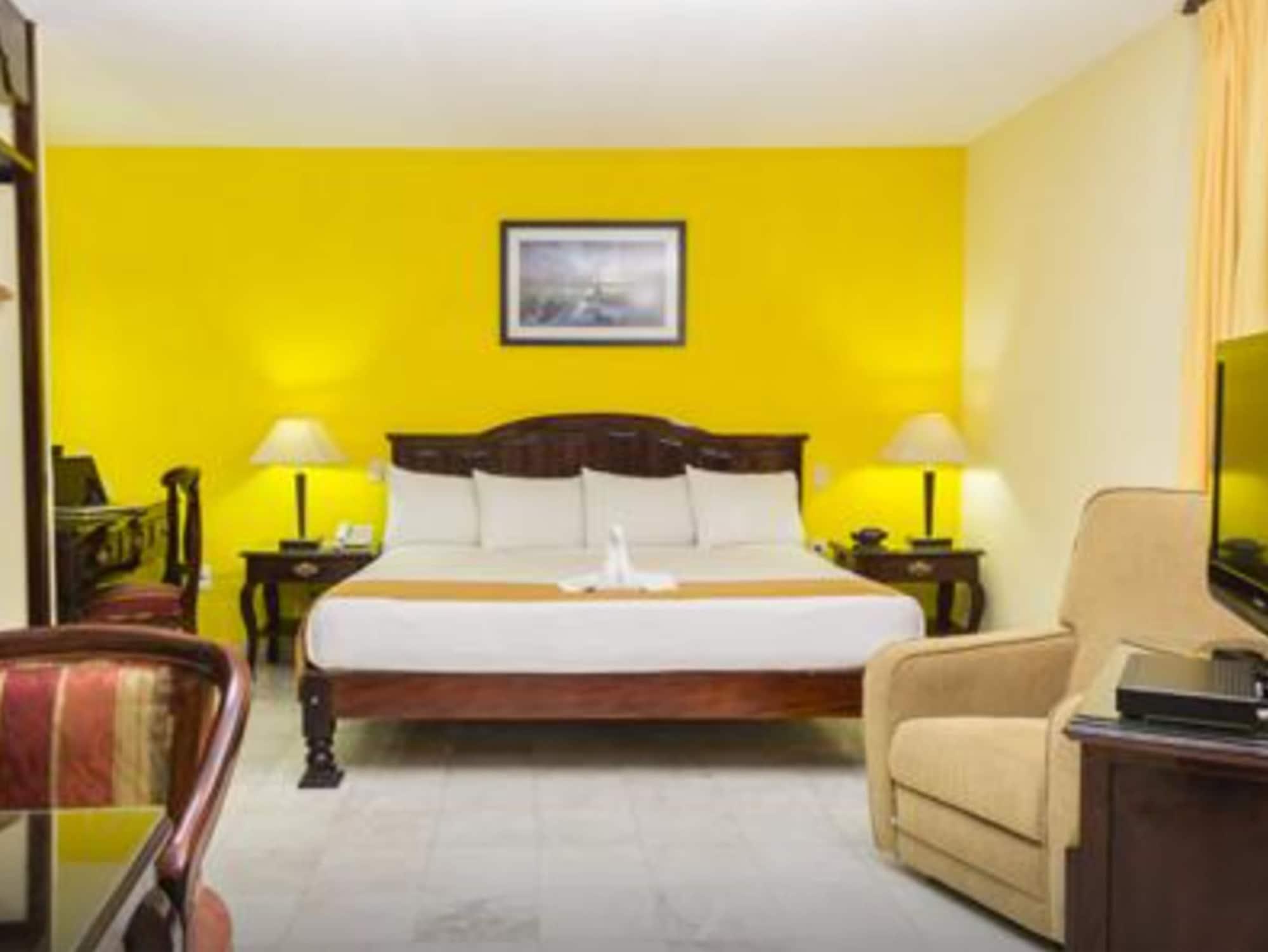 Hotel Madan Cardenas Экстерьер фото
